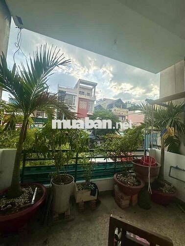 Nhà Đẹp 2 Tầng — (Mặt Tiền) gần chợ Cây Keo, coopmark (3.8m x 18m)