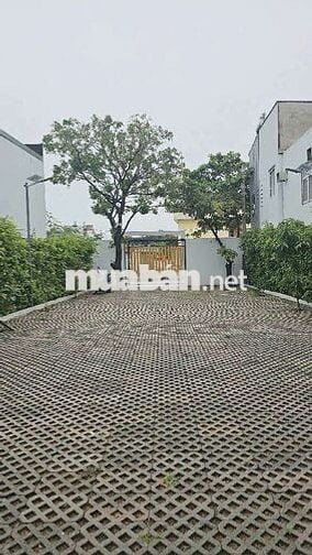 Bán gấp CHDV 4 TẦNG MẶT TIỀN AN PHÚ ĐÔNG 9 QUẬN 12 , Giá 28 tỷ