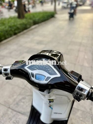Sprint up 2014 3vie cực mới led 2 tầng biển HN