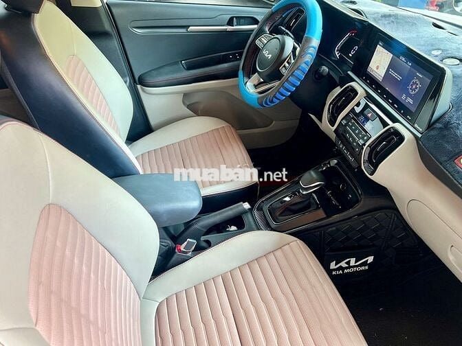 Kia Sonet 2023 Premium 1.5 AT - 32900 km