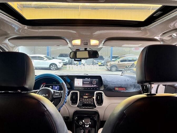 Kia Sonet 2023 Premium 1.5 AT - 32900 km