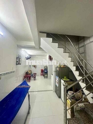 Nhà Đẹp 2 Tầng — (Mặt Tiền) gần chợ Cây Keo, coopmark (3.8m x 18m)