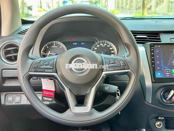 Nissan Navara 2023 EL 2.3 AT 2WD - 48000 km