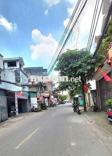 Nhà đẹp dân xây phố Hoa Lâm, 5 tầng, ô tô, giá hiếm trong tầm giá