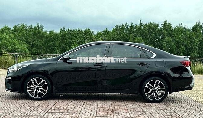 Kia Cerato 2019 2.0 AT Premium - 39000 km