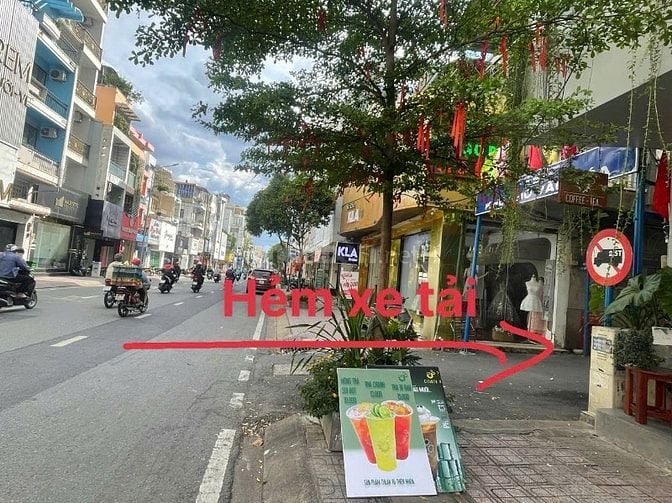 Chính chủ bán nhà 1 sẹc hẻm 6m Hồ Văn Huê Phú Nhuận, 5x31, 2 lầu, 26tỷ