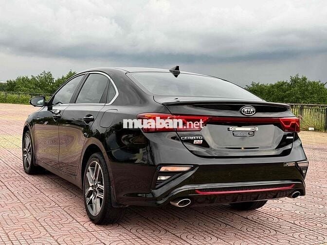 Kia Cerato 2019 2.0 AT Premium - 39000 km