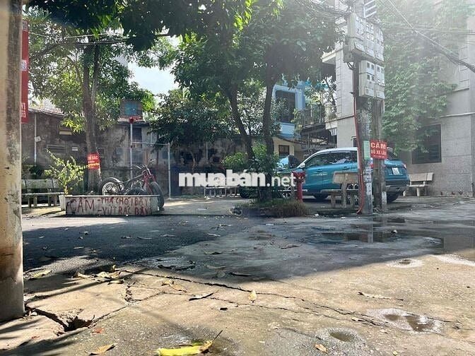 BÁN NHANH LÔ ĐẤT NGỌC THUỴ LONG BIÊN 33M2 GIÁ 4,568 TỶ