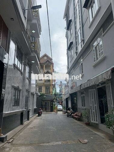 Bán Nhà Hương Lộ 2, 64m², 4x16m, 4 Tầng, 4 PN, HXH, Giá 6 tỷ hơn