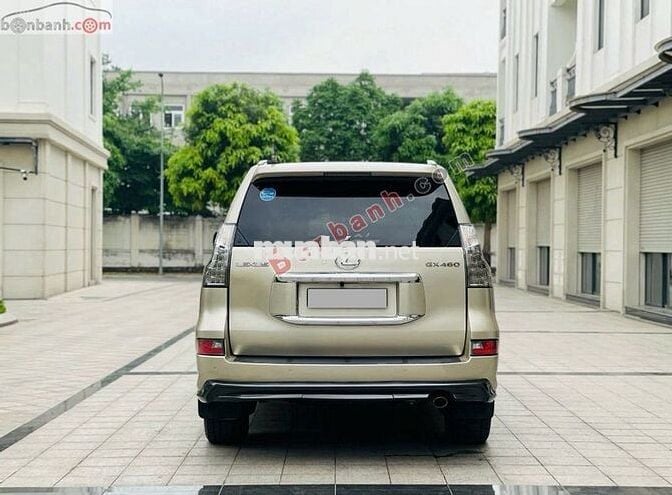 ✓Lexus GX460 nhập trung đông Sản xuất 2015
