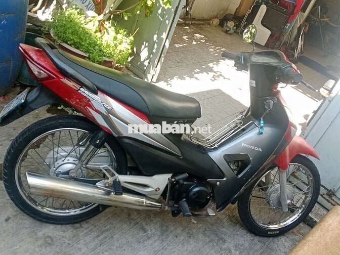 Wave S100 biển Sài Gòn