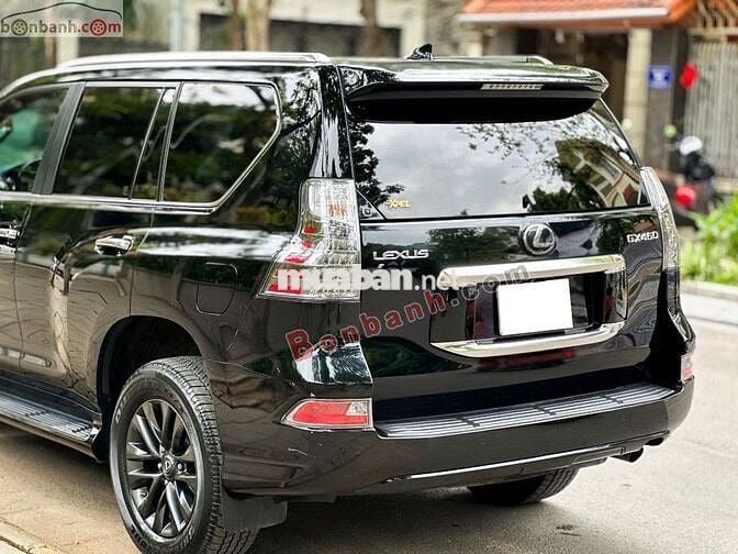 Lexus GX460 sx 2020 màu đen nội thất kem xe