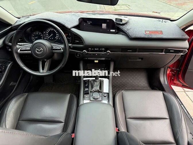 💙💙 Mazda 3 1.5L Premium 22 - 35000 km