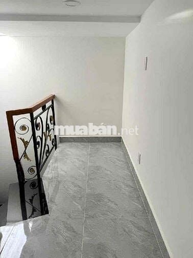 Nhà mới mặt tiền kinh doanh hẻm xe hơi 8m có lề, vào ở ngay dưới 4 tỷ