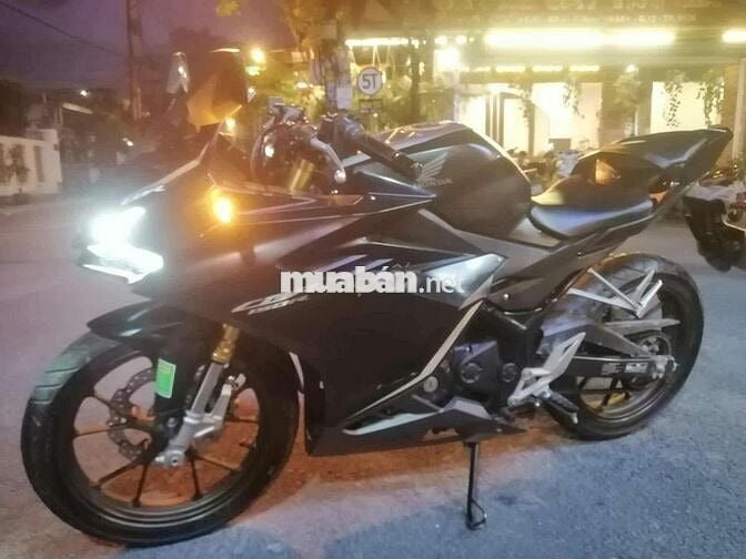 🥰Tphcm Honda Cbr150abs 2023 chínhchủ 10.000km đẹp