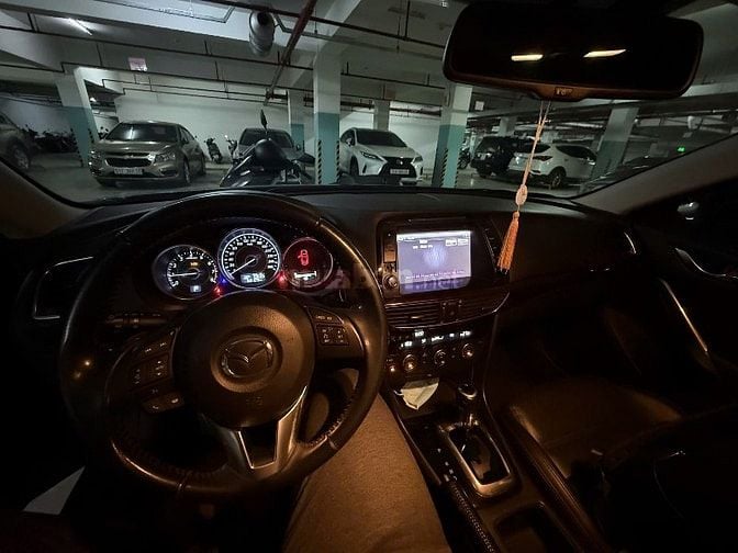 Xe Mazda 6 2015 màu xanh odo 68000 còn mới