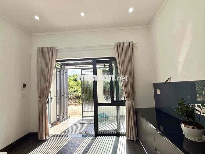 căn hộ mini đủ nội thất cho thuê( hẻm trần quý cáp)