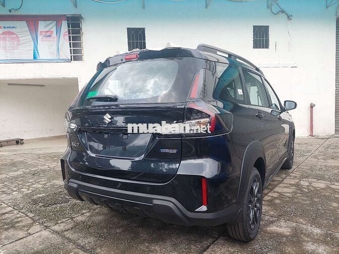 XL7 hybrid bản Black Edition giao ngay