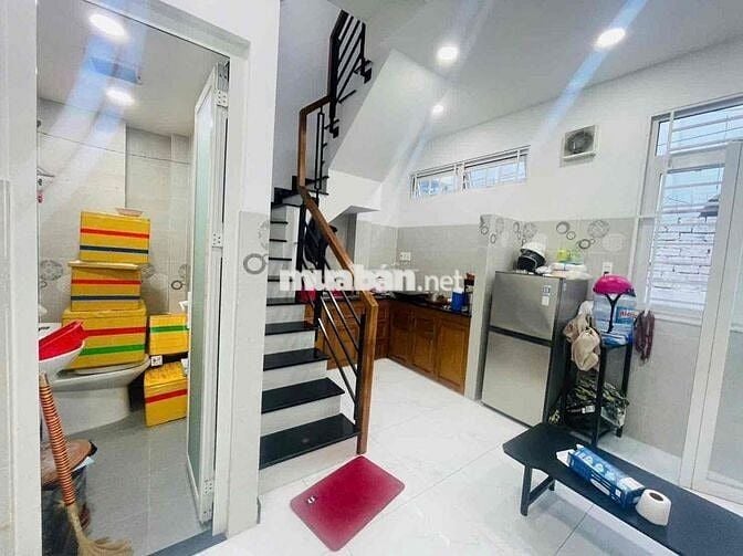 💰 NHÀ MỚI GẦN SÂN BAY TSN - TRỆT 2LẦU+ST: 2PN 3WC - GIÁ 3,68TY(còn TL)