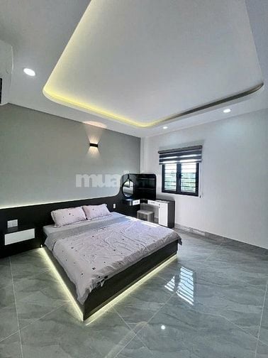 4 căn liền kề khu víp kề bên công viên lớn 150ha, đường tx 25 