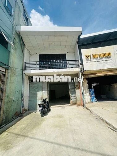 CHÍNH CHỦ MẶT BẰNG KINH DOANH LỐI ĐI RIÊNG  NGAY KHU SINH VIÊN BẾN XE