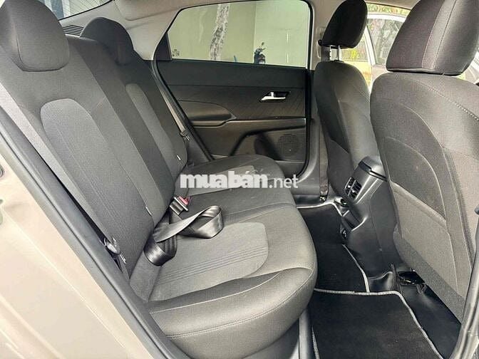 Hyundai Accent 2024 1.5 AT - 3900 km