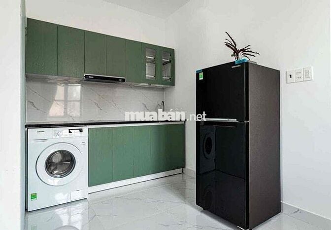 Căn hộ Studio Ban công ngay Phạm Văn Đồng