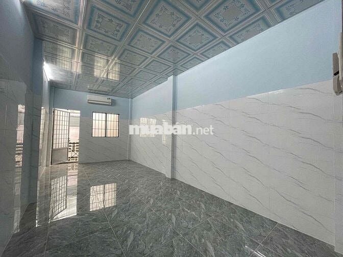 CHO THUÊ NHÀ NGUYÊN CĂN MỚI KENG 3PN 2WC NGAY SÁT BÊN QUẬN 1