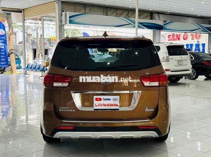 Kia Sedona 2018 2.2 DATH cao cấp máy dầu tiết kiệm