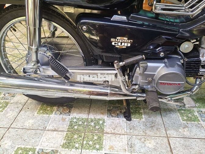 Xe Honda Custom 100