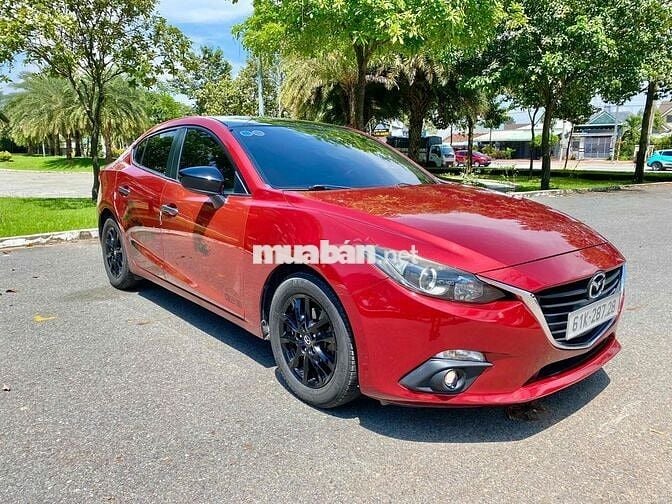 Mazda 3 2016 1.5 AT Sedan - 109000 km