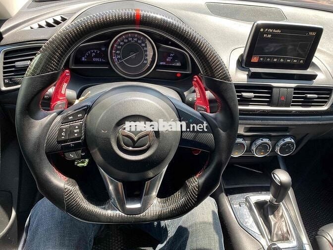Mazda 3 2016 1.5 AT Sedan - 109000 km