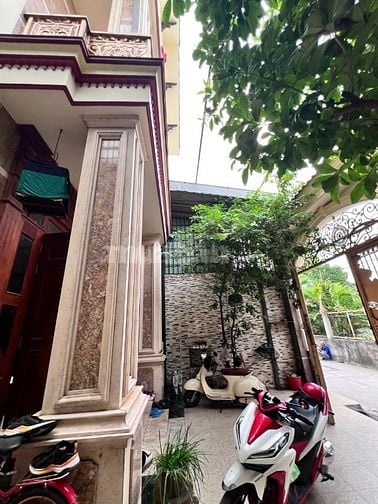 Bán biệt thự - Diện tích: 7 x 20m2. Giá: 8.5 tỷ   Thạnh Lộc 15