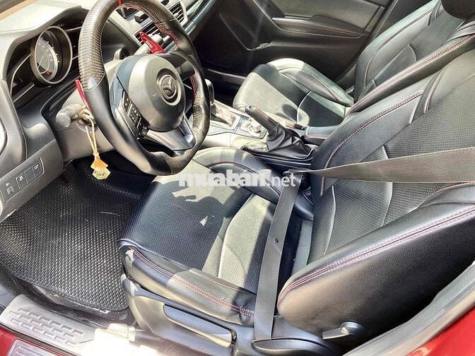 Mazda 3 2016 1.5 AT Sedan - 109000 km