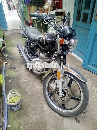 Bán xe yamaha yb125 . Màu đen. 2018 . Xe còn 90%