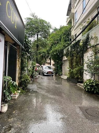 Nhà Thanh Nhàn  ngõ thông ô tô tránh ,DT 80m2 - 4 tầng giá chỉ 22,x tỷ