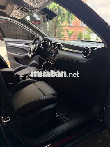 MG ZS LUXURY - Đời 2025 - Odo chỉ 3.400 km