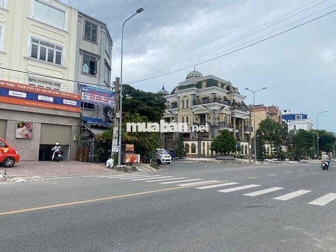 cho thuê tòa nhà 2MT tên lửa bình trị đông b bình Tân DT 400m giá 150t
