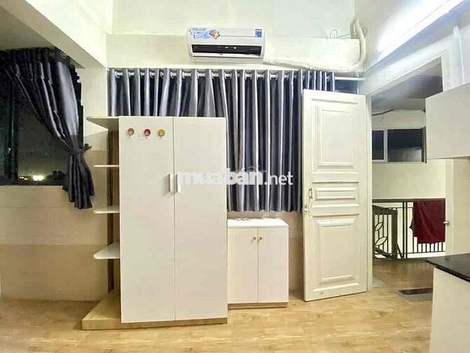 PHÒNG TRỌ THANG MÁY SIÊU RỘNG GÁC CAO 2m3 gần iuh cv làng hoa