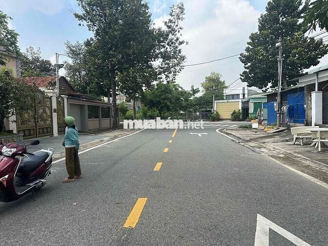bán Đất Gần vòng xoay Metro, Trung tâm thương mại, siêu ThỊ Aeon mall