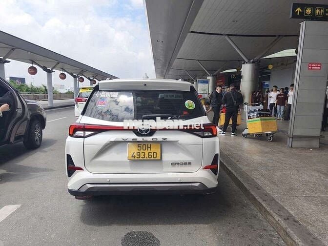Xe 7 chô. Velot.2022.mau   đã lan banhtrắng