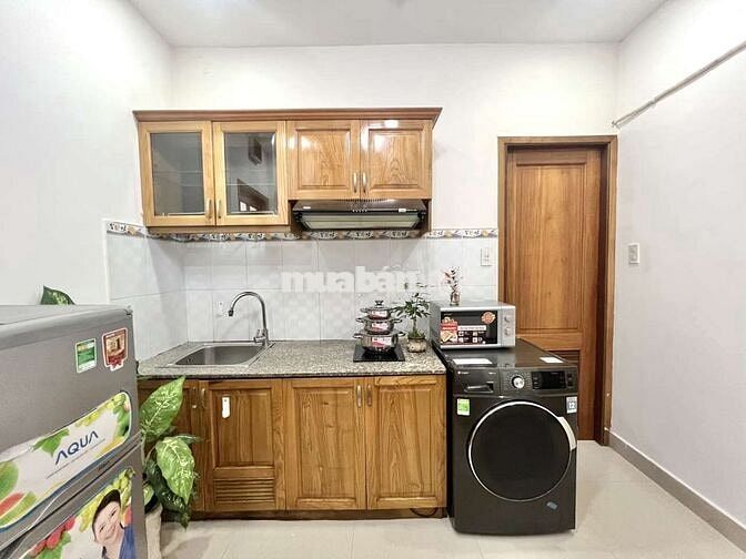 Căn Hộ 1 PN Tách Bếp Đón Nắng Ngay Ngã 5 Cống Quỳnh