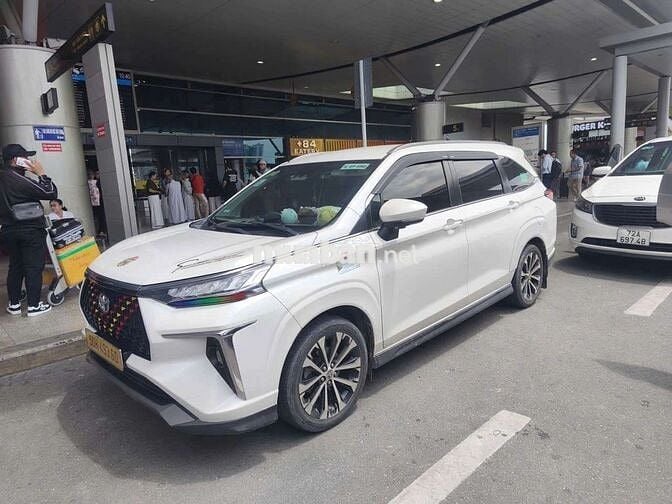 Xe 7 chô. Velot.2022.mau   đã lan banhtrắng