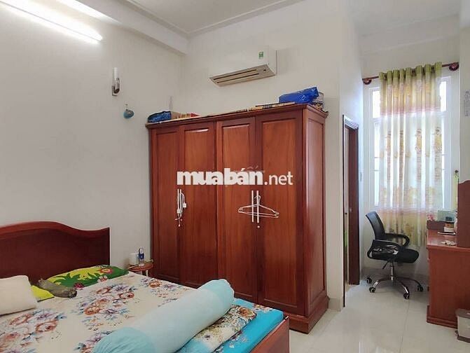 Nguyễn Xí - Ô Tô Đỗ Trong Nhà - 70m2 - 4 Tầng BTCT