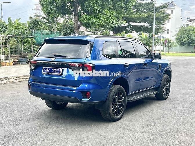 Ford Everest Sport 2023  - hỗ trợ trả góp