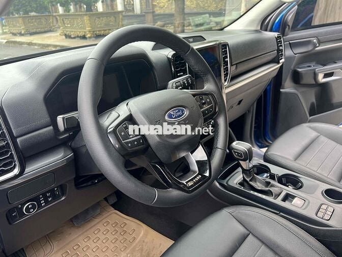Ford Everest Sport 2023  - hỗ trợ trả góp