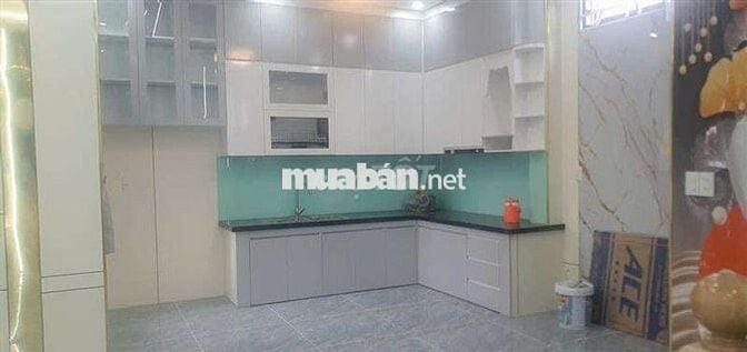 Bán Nhà Liên Khu 4-5, 60m², 5,5x11m, 4 Tầng, 4PN, hẻm 8m, giá hơn 5 tỷ