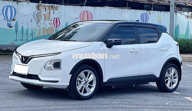 VinFast VF5 Plus mua pin xe vào hơn 50 t phụ kiện
