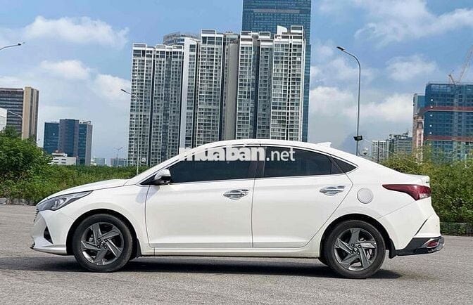 Hyundai Accent 2021 1.4 AT - 16000 km