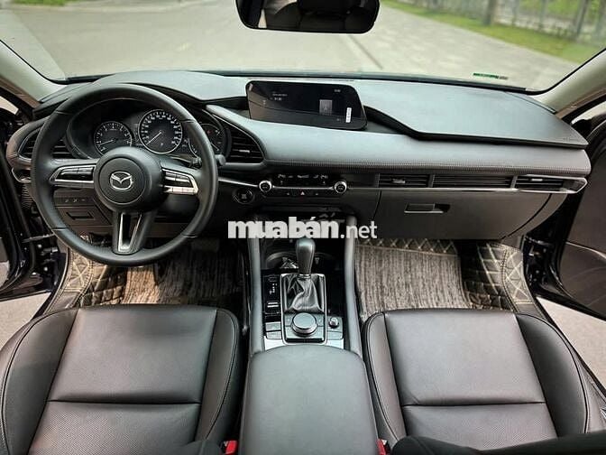 Mazda 3 luxury 2025 số tự động xe đẹp